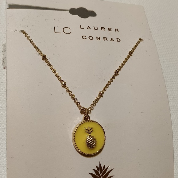 NWT! Lauren Conrad Pineapple Necklace - Picture 3 of 4